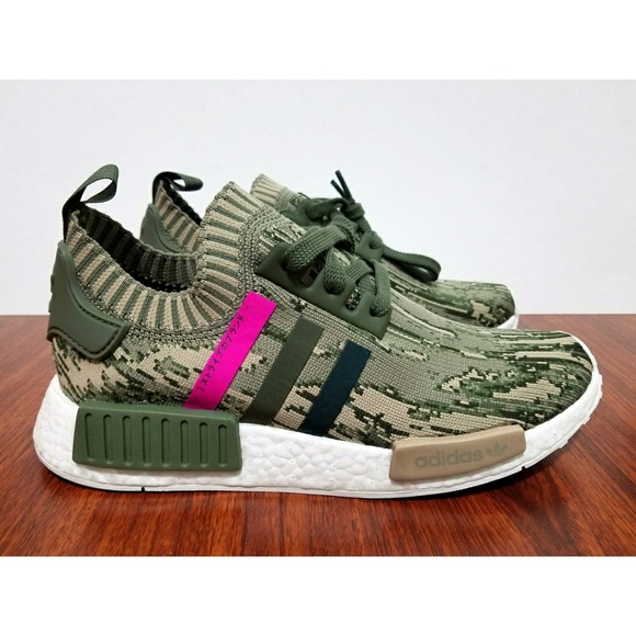 Adidas NMD R1 Camo Pink Glitch Boost Nape NEW